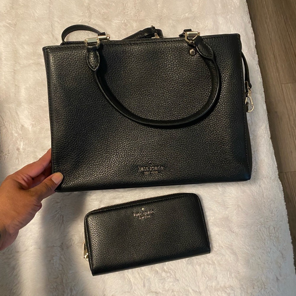 SALE❗️Black Leather Handbag and Wallet Set